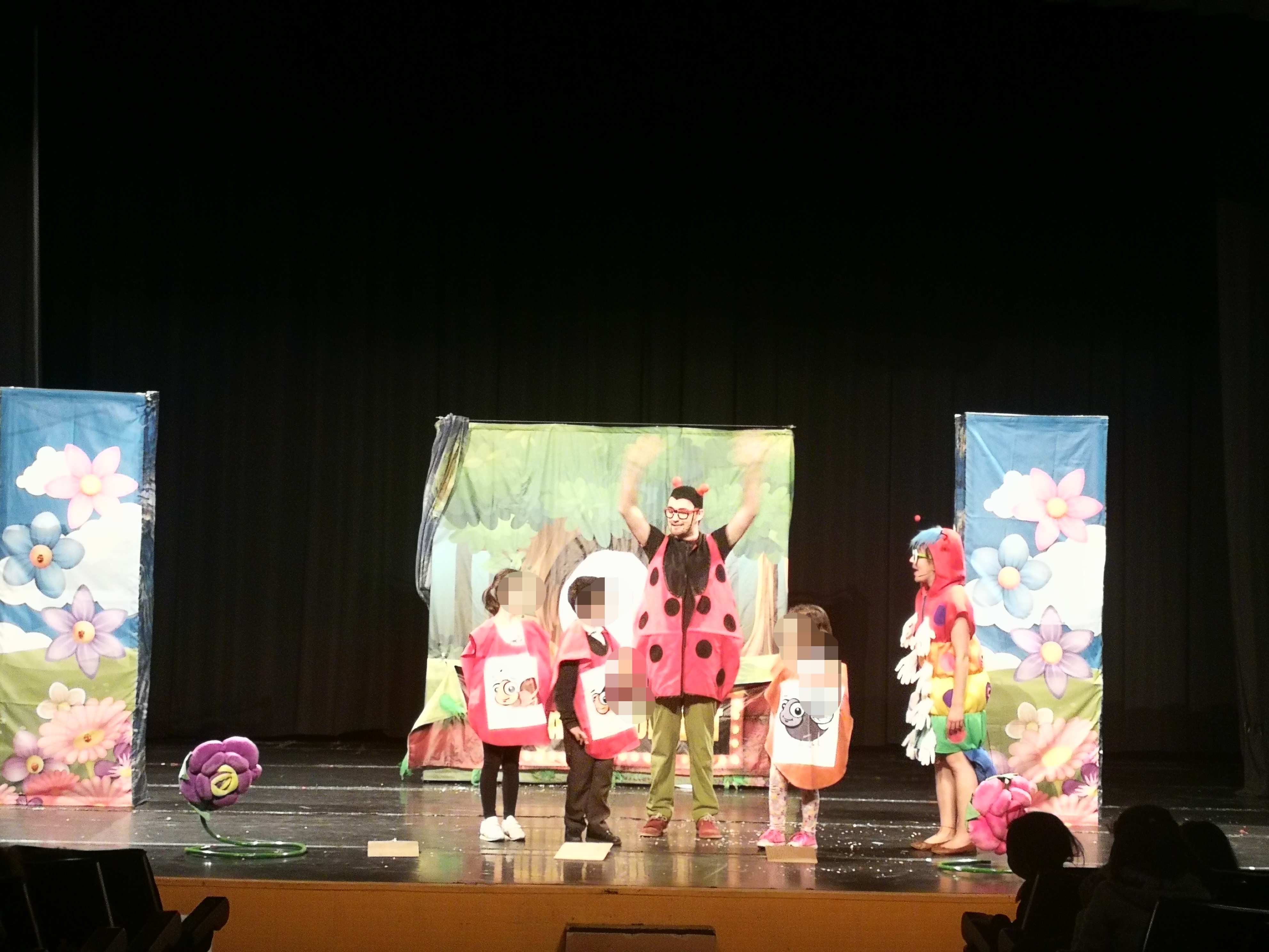 Infantil, 1º y 2º E.P. van al teatro